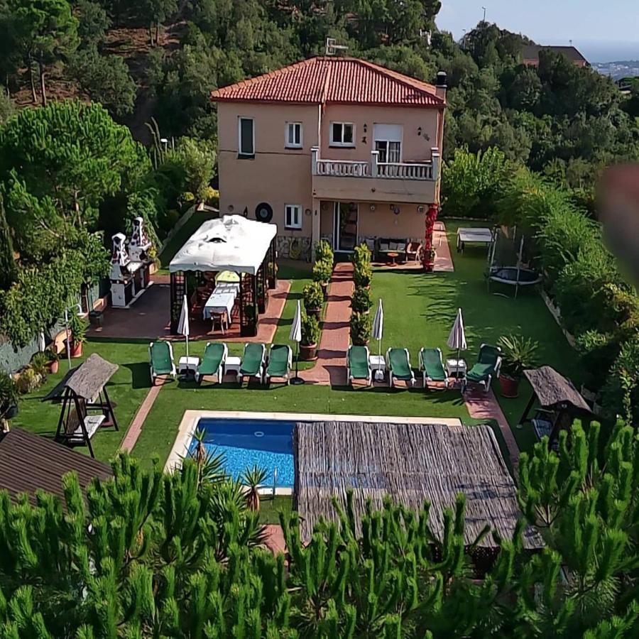 Holiday Home Cardona โยเรตเดมาร์ ภายนอก รูปภาพ