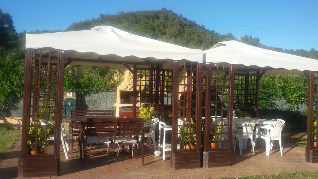 Holiday Home Cardona โยเรตเดมาร์ ภายนอก รูปภาพ