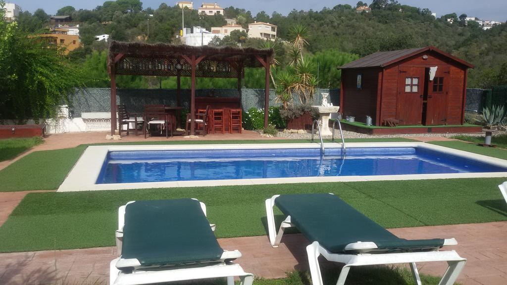 Holiday Home Cardona โยเรตเดมาร์ ภายนอก รูปภาพ