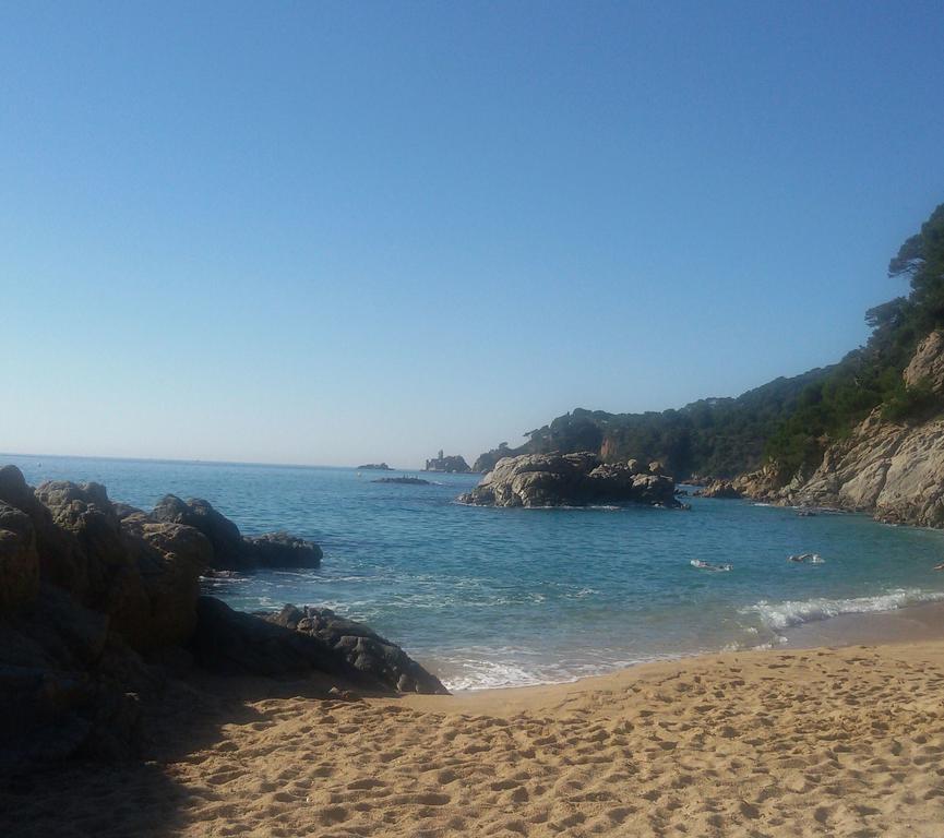 Holiday Home Cardona โยเรตเดมาร์ ภายนอก รูปภาพ