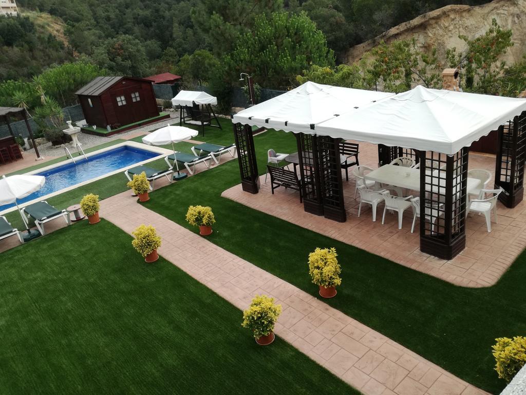 Holiday Home Cardona โยเรตเดมาร์ ภายนอก รูปภาพ